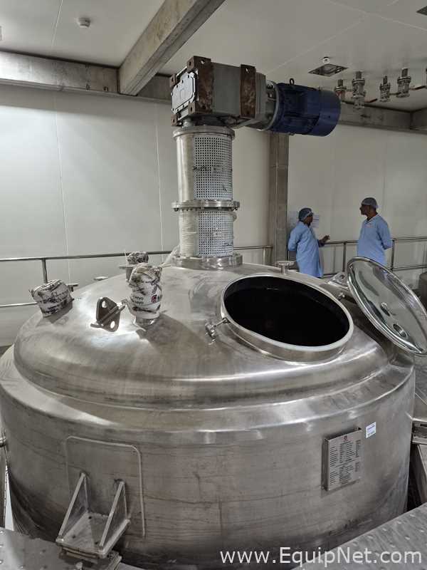 Achintyo Stainless Steel 316L 10000 Liters Bulk Making Tank