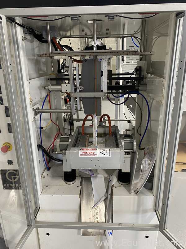 Máquina Vertical Formadora, Envasadora e Seladora General Packaging Equipment E2LC3