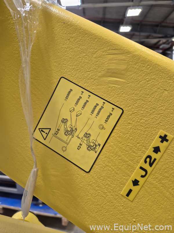Warade Packtech VVR End of Line Robotic Palletizer