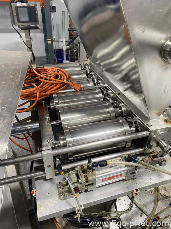 Llenadora Capmatic ACCUROFILL6