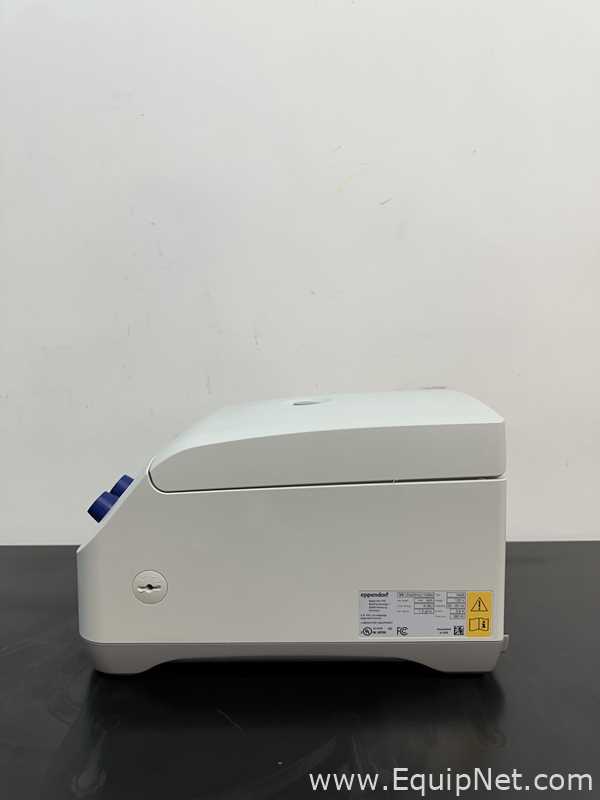 Centrífuga para laboratorio Eppendorf 5425