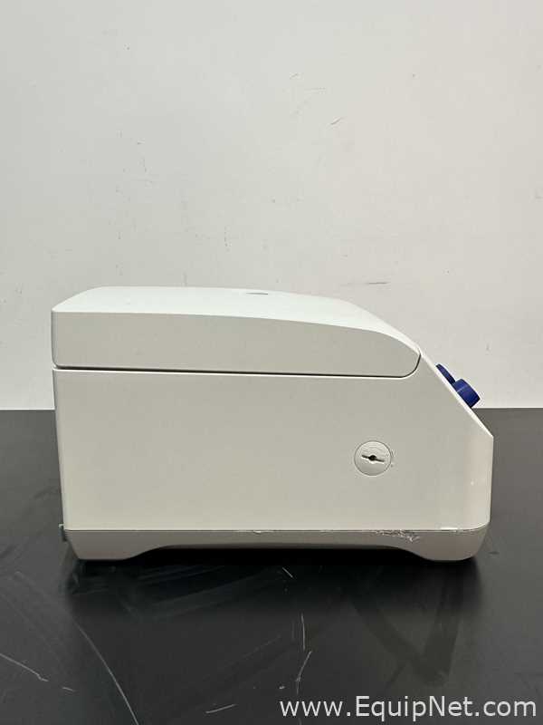 Centrífuga para laboratorio Eppendorf 5425