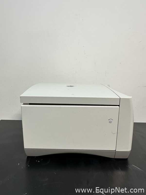 Centrífuga para laboratorio Eppendorf 5430