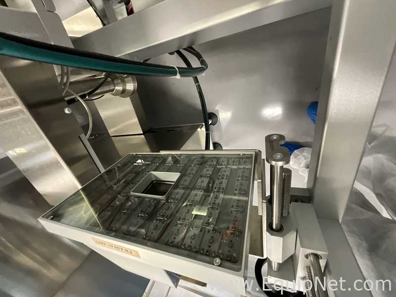 Linhas de Embaladora/Encelofanadora/Encartuchadeira Pester Pac Automation PEWO-pack 250 Compact