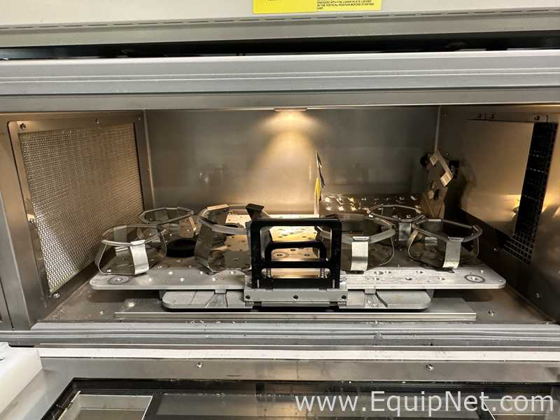 Thermo Scientific MaxQ 8000 Triple Stack Incubator Shakers