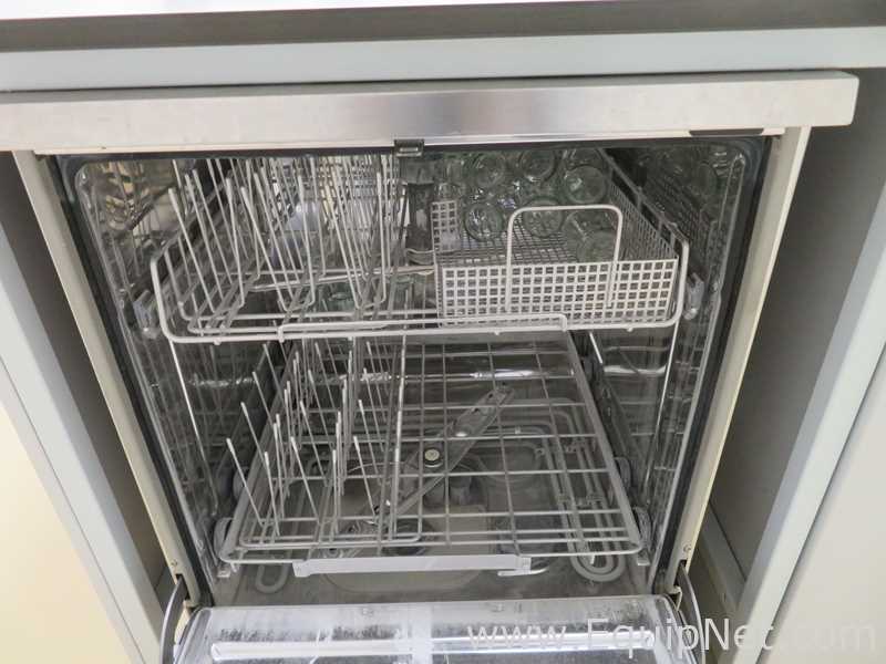 Lavadora de Cristalería Miele Professional G7883 