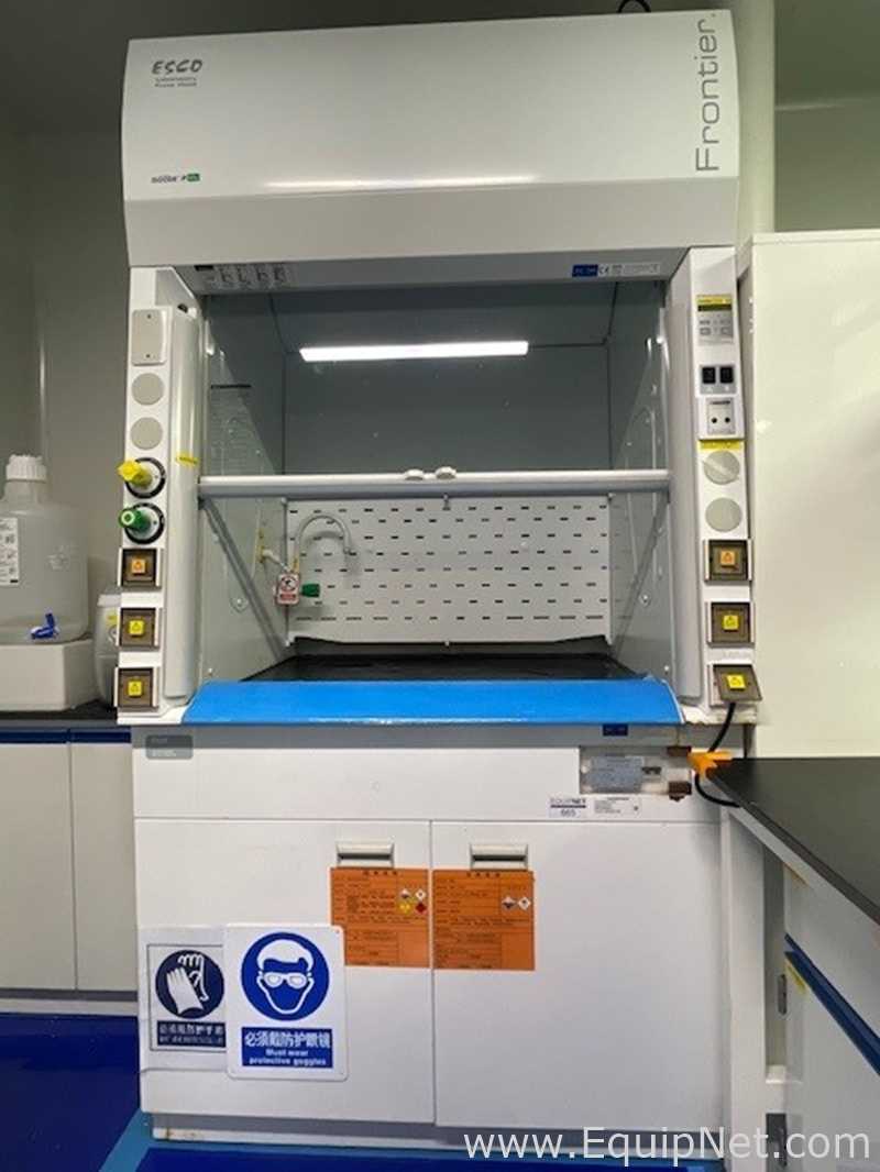 Capela de Exaustão e Fluxo Laminar Esco Lifesciences EFA-6UDRWV-8