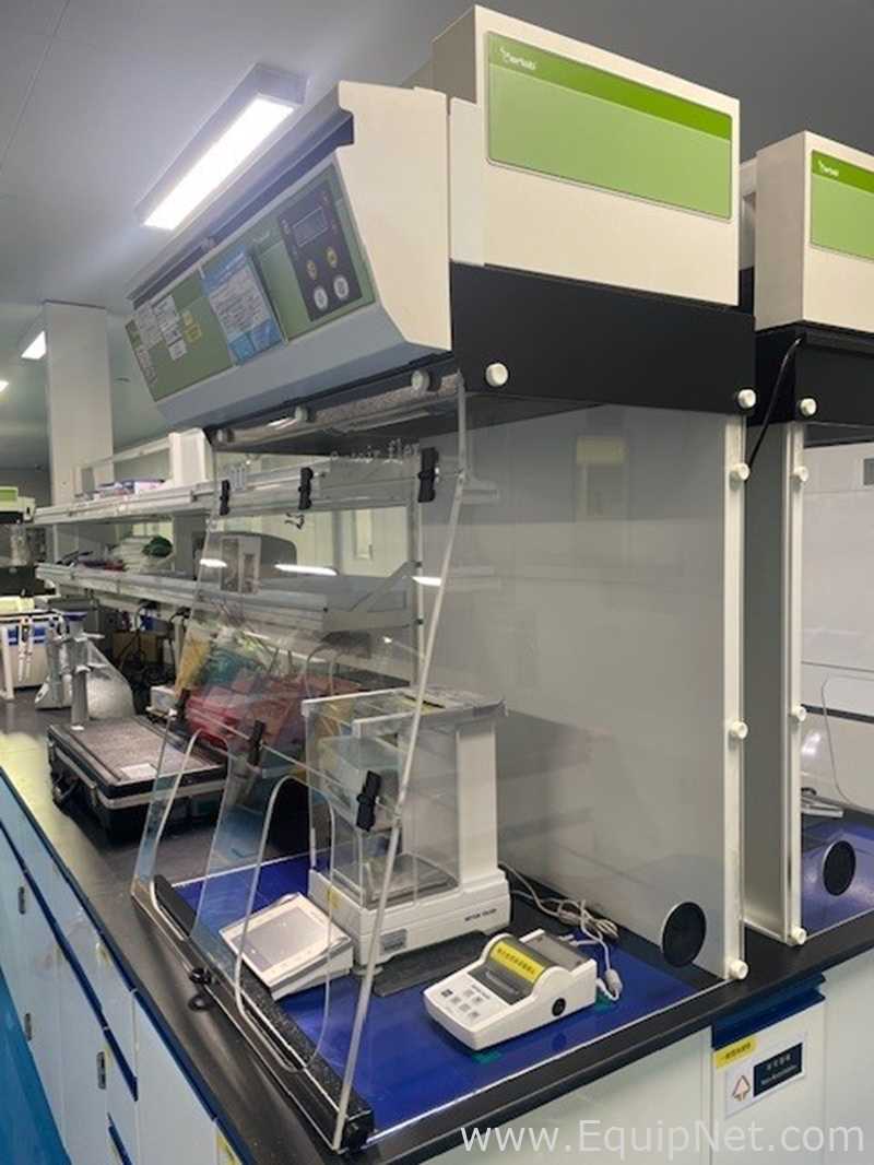 Erlab Flex M321 Fume Hood Lot 672