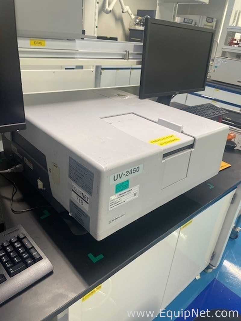 Shimadzu UV2450 UV Visible Spectrophotometer Lot 718