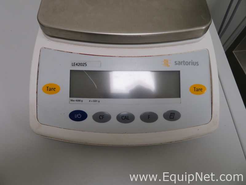 Sartorius LE4202S Balance with Power Supply