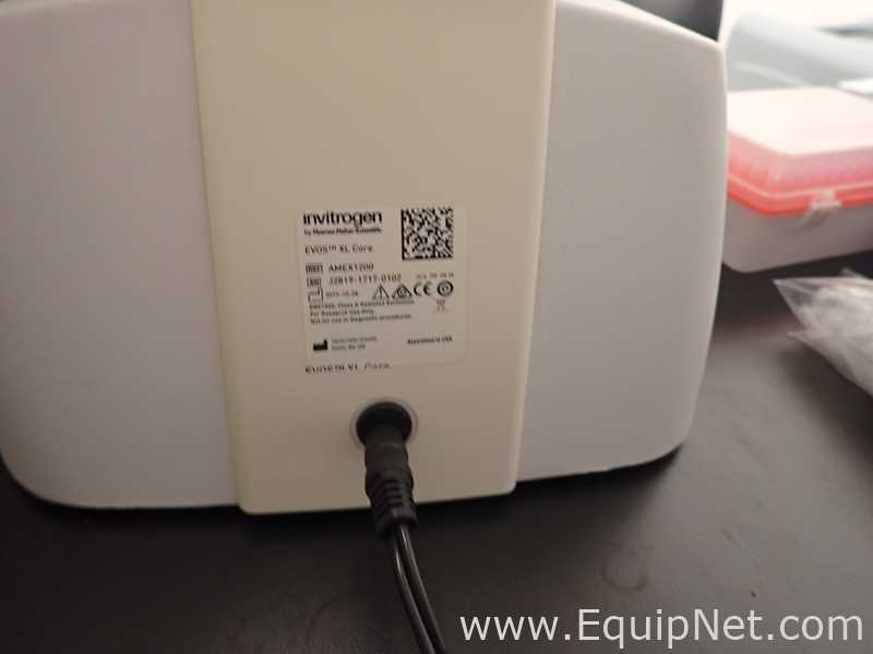 Invitrogen Evos XL Core Imaging System