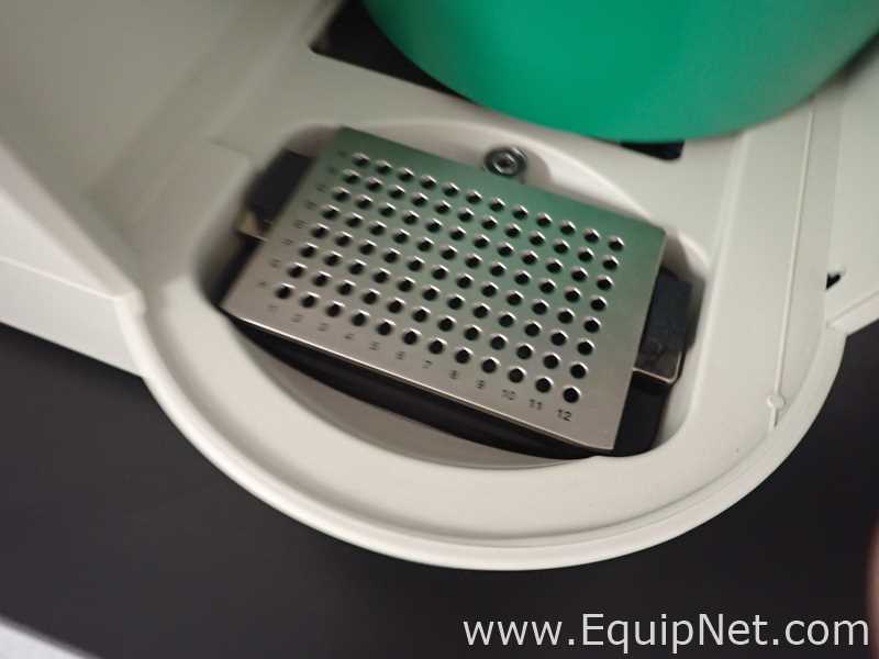 Bio Rad QX200 Droplet Reader