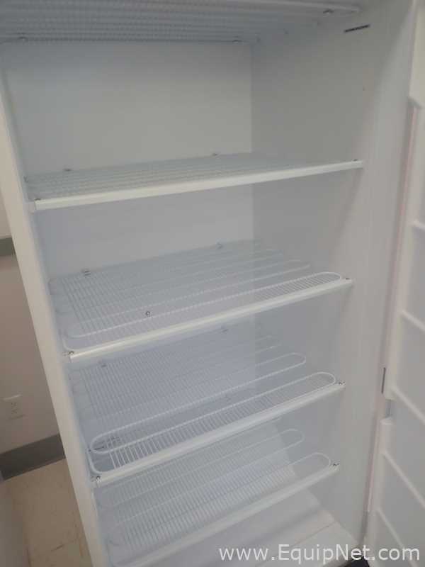 VWR MFV-30 Freezer