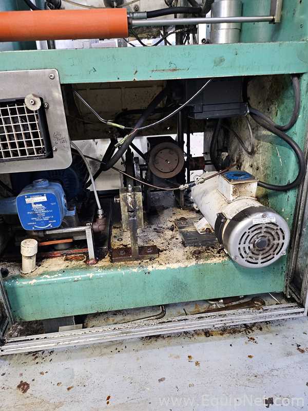 General Packaging Equipment 70L2C Vertical Form Fill Seal Machine