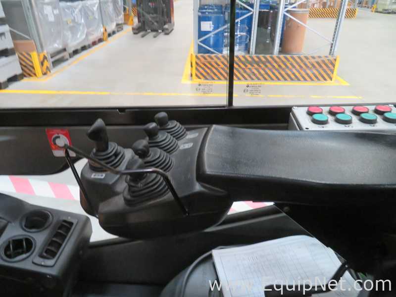 Empilhadeira Toyota 02-8FGF20