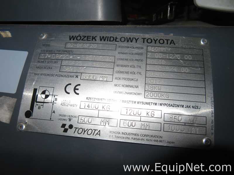 Empilhadeira Toyota 02-8FGF20