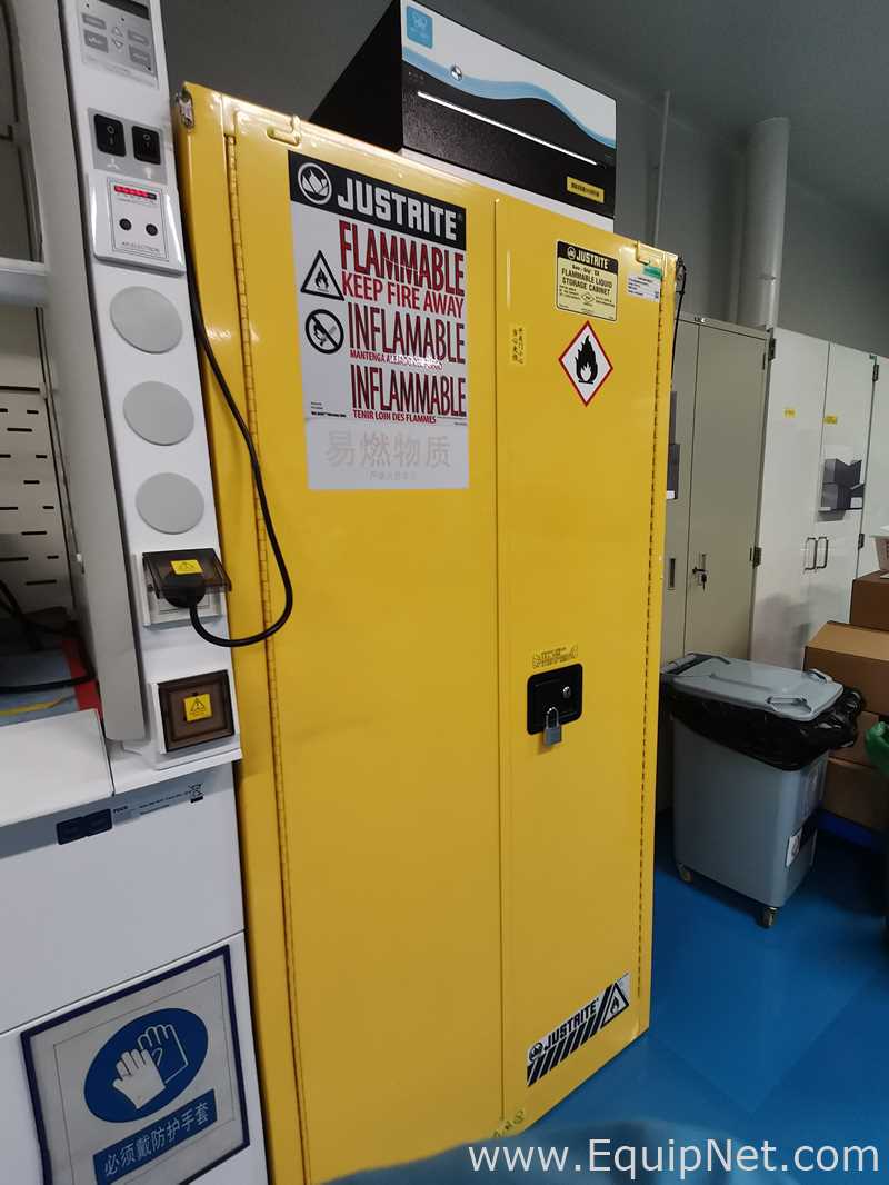 JustRite 8960201 Yellow Flammable Storage Cabinet Lot 737
