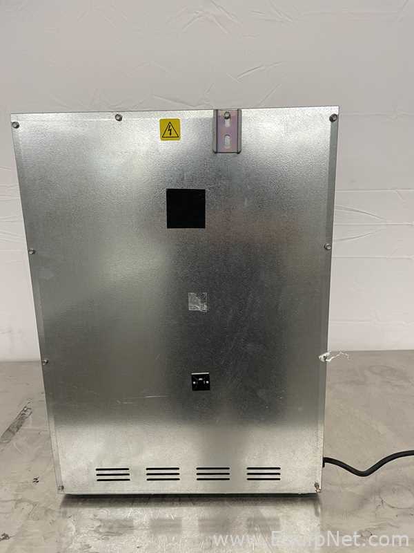 VWR 1500EM Digital Incubator