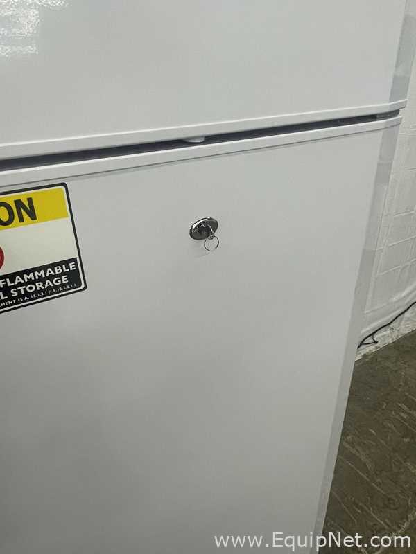 VWR SCRFC-16M Refrigerator with Freezer