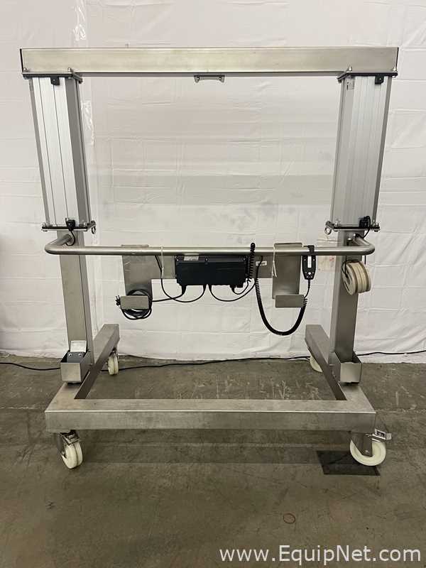 Bio-Rad Maintanence Lift