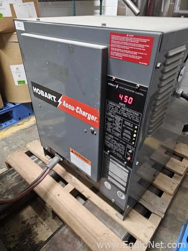 Yale MPR080LVGN24T2748 Motorized Pallet Jack With Charger