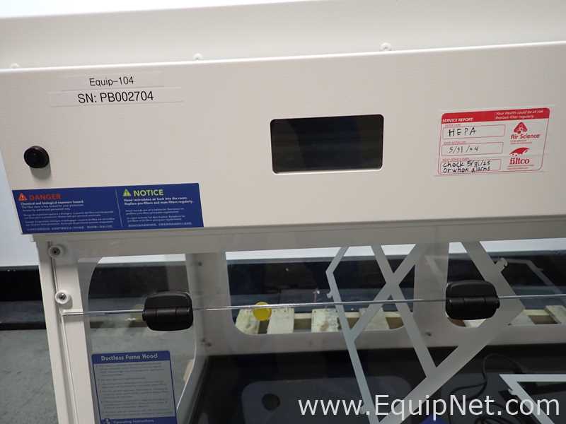Capela de Exaustão e Fluxo Laminar Cole Parmer FHD-200