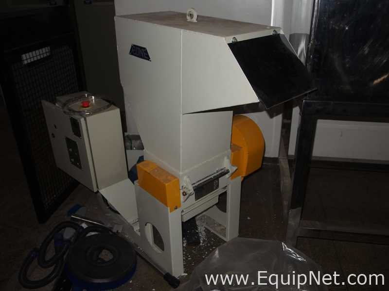 Rone N 300 Knife Mill