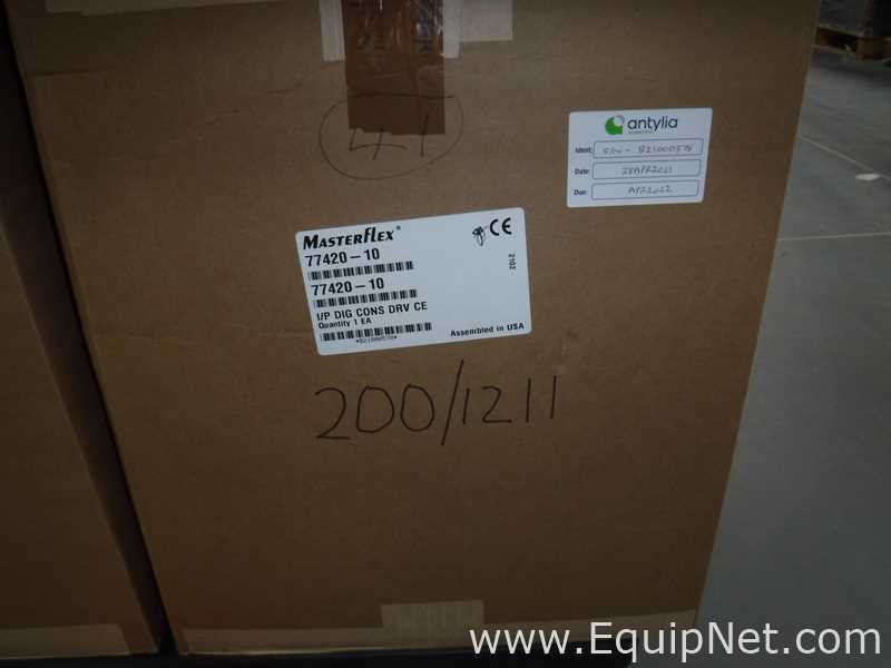 Bomba de Laboratorio Masterflex 77420-10. Sin usar