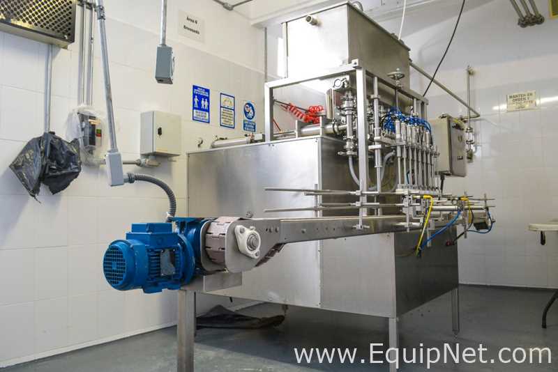 Eight Head Inline Air Operated Piston Filler