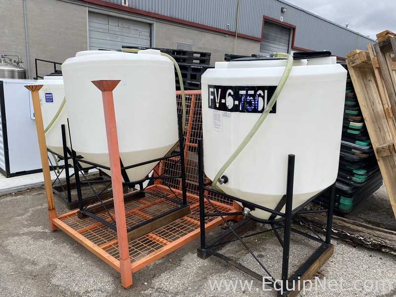 lote de  3 Tanques Dedicated Plastic Tanks Requisitos de Ar 756 L