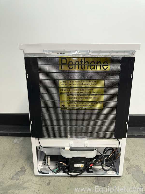 Lot Of Fisher Brand GTFBV05RPSA And 05LREEFSA Isotemp Undercounter Refrigerators