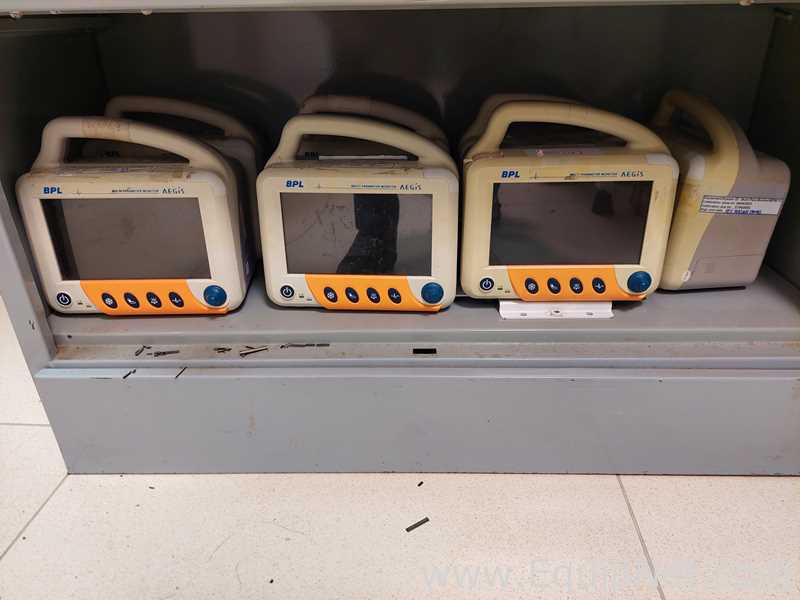 lote de  5 Equipamentos Laboratoriais Diversos BPL Brubek BV Ageis