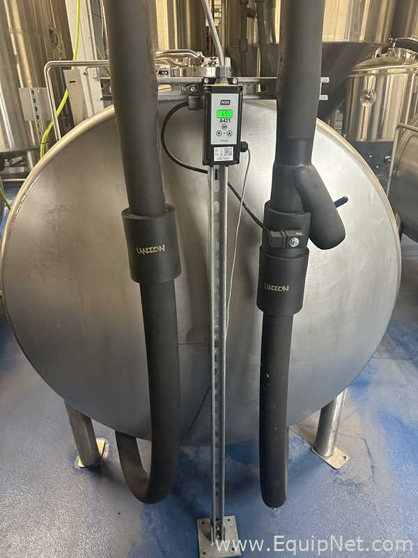 Tanque Almacenamiento Horizontal Acero Inoxidable Capacidad aproximada 20 bbl marca The Pub Brewing