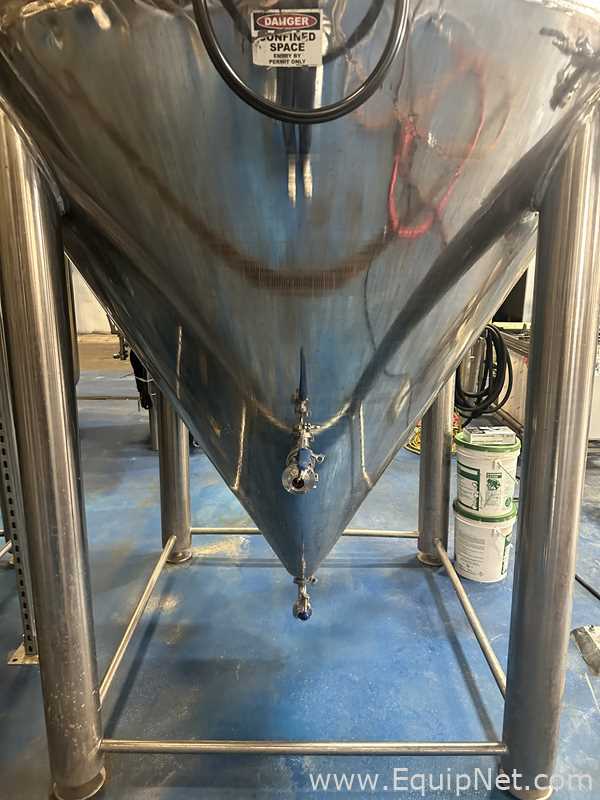 Stainless Steel Vertical Storage Tank Capacity approximately 80 bbl