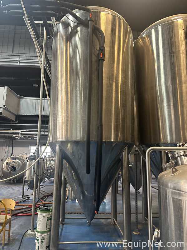 Stainless Steel Vertical Storage Tank Capacity approximately 80 bbl