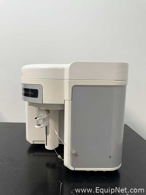 Invitrogen AFC2 Attune NxT Acoustic Focusing Cytometer with Invitrogen CytKick Max Autosampler