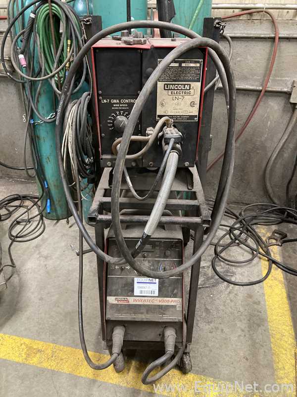 Soldador Lincoln Electric Invertec V300 PRO
