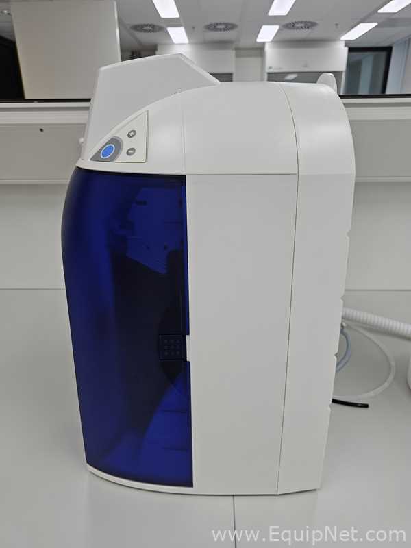 Sistema de Purificación y Destilación de Agua Millipore Direct-Q 3 UV-R