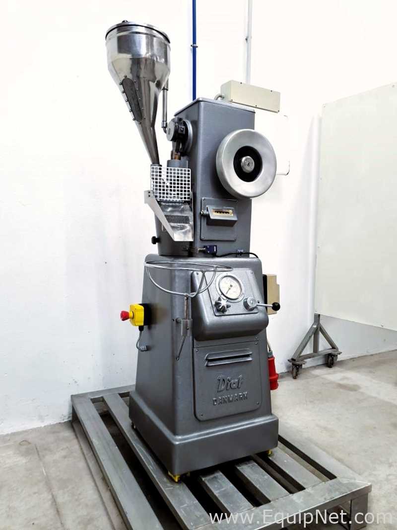 Tableteadora Diaf TM 20