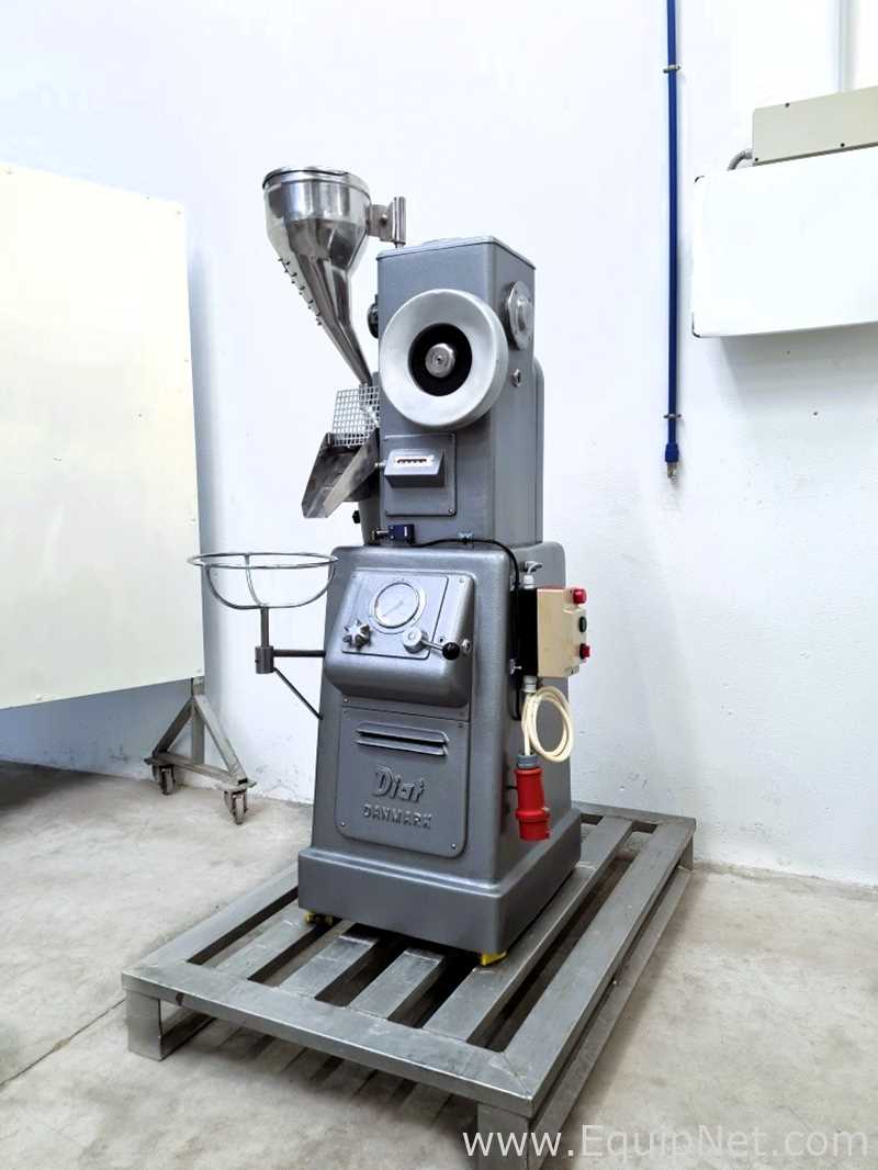 Tableteadora Diaf TM 20