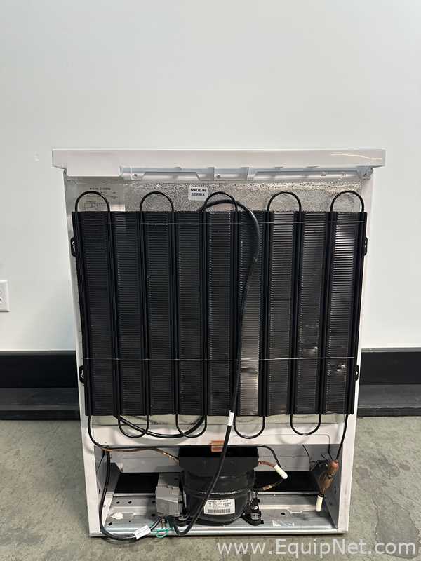 Lot Of Fisher Brand GTFBV05RPSA And 05LREEFSA Isotemp Undercounter Refrigerators