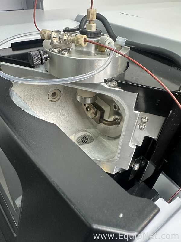 Espectrômetro de Massa Shimadzu Scientific LCMS-8040