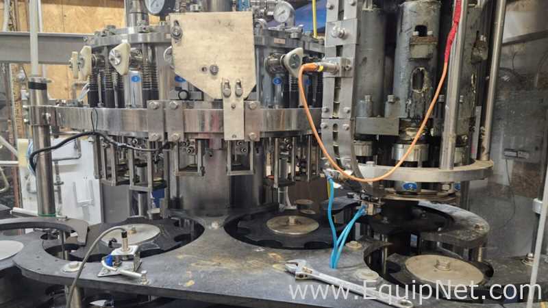 Combinação Envasadora-Tampadora Monobloco  Zhangjiagang City Drink Machinery Co Ltd PXDGY18186