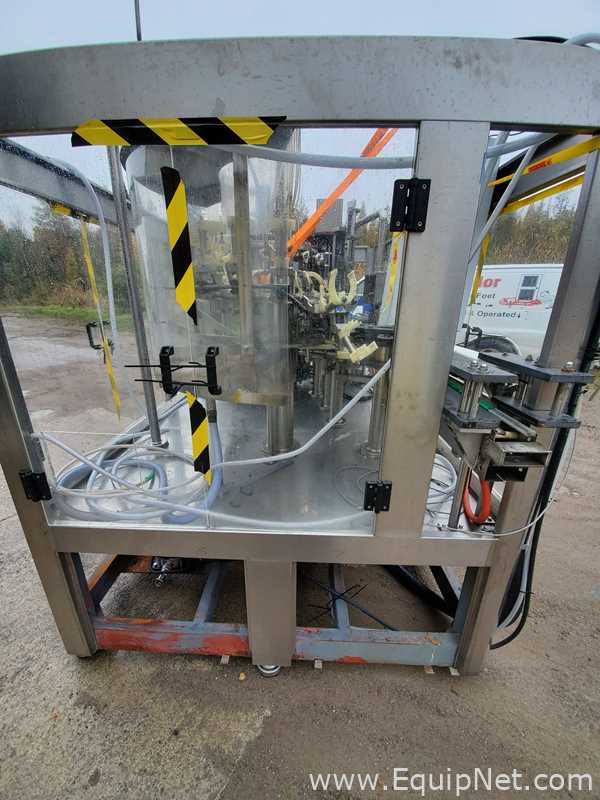 Combinação Envasadora-Tampadora Monobloco  Zhangjiagang City Drink Machinery Co Ltd PXDGY18186
