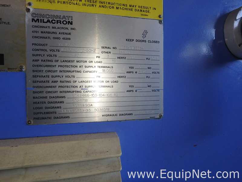 Cincinnati Milacron VT-165-07 Injection Molding Machine Clamping Force 165 Tons