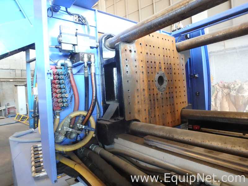 Husky H225 RS55|55 Injection Molding Machine  Clamping force 225 Tons