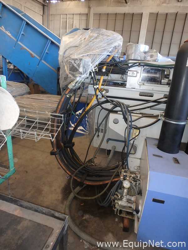 Husky H225 RS65|55 Injection Molding Machine  Clamping force 225 Tons