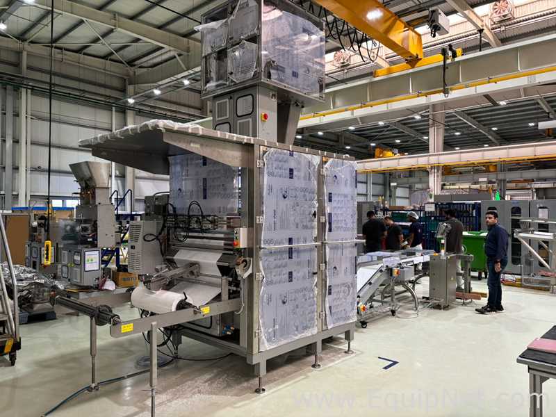 Máquina Vertical Formadora, Envasadora e Seladora Syntegon SVI4000 with FBW4011