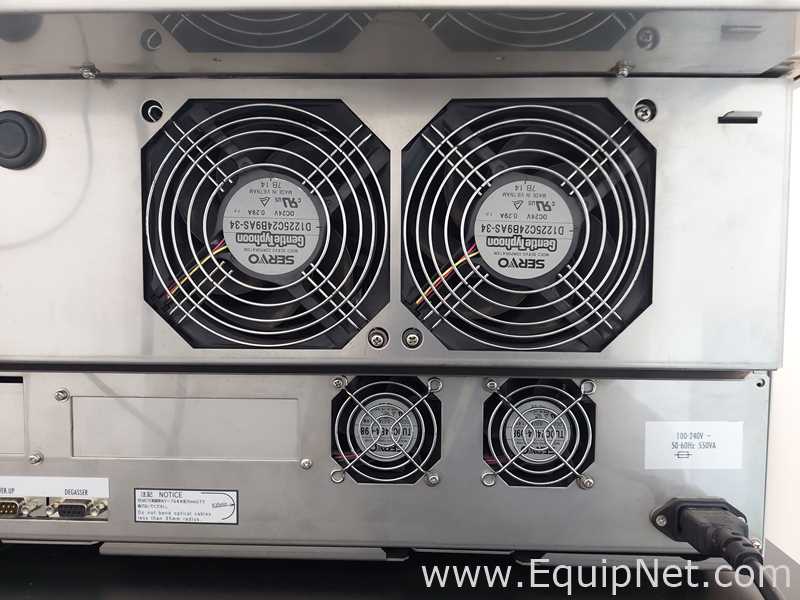HPLC Shimadzu SIL-30ACMP