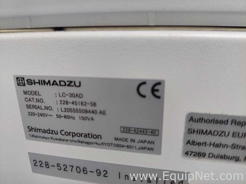 HPLC Shimadzu SIL-30ACMP